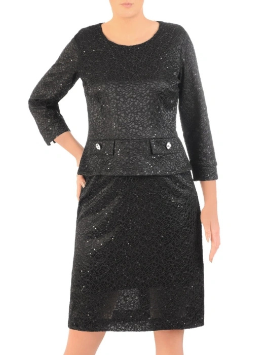 Elegancka czarna sukienka prostego kroju z cekinami – stylowa baskinka akcentująca talię i rękaw 3/4 34793
