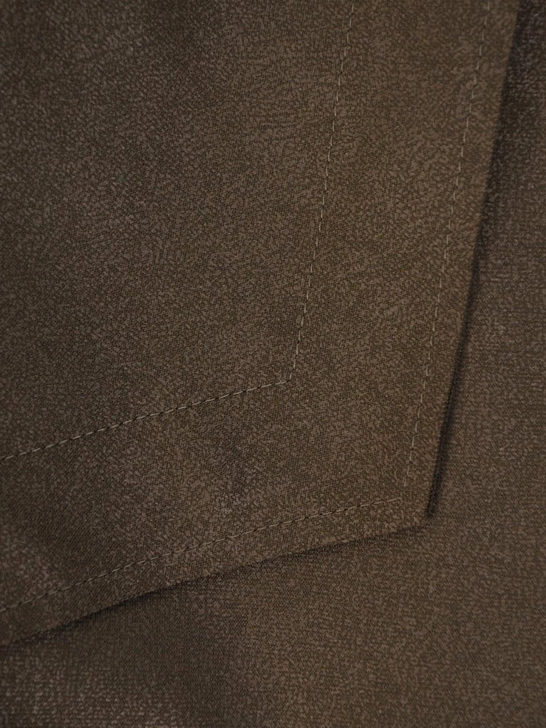 Elegancka marynarka damska khaki do sukienki – luźny krój z efektownym kołnierzem i suwakami 24815