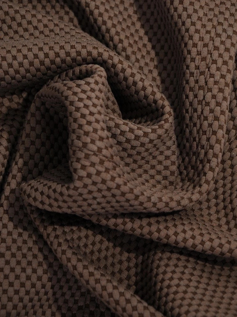 Elegancka sukienka dzianinowa khaki tuba – wysmuklający krój z kieszeniami 13935