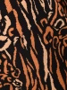 Pomarańczowa sukienka rozkloszowana maxi – stylowy zwierzęcy print z paskiem podkreślającym talię 40435