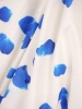 Rozkloszowana sukienka letnia w chabrowe kwiaty – wysmuklający dekolt serek i pasek 36243