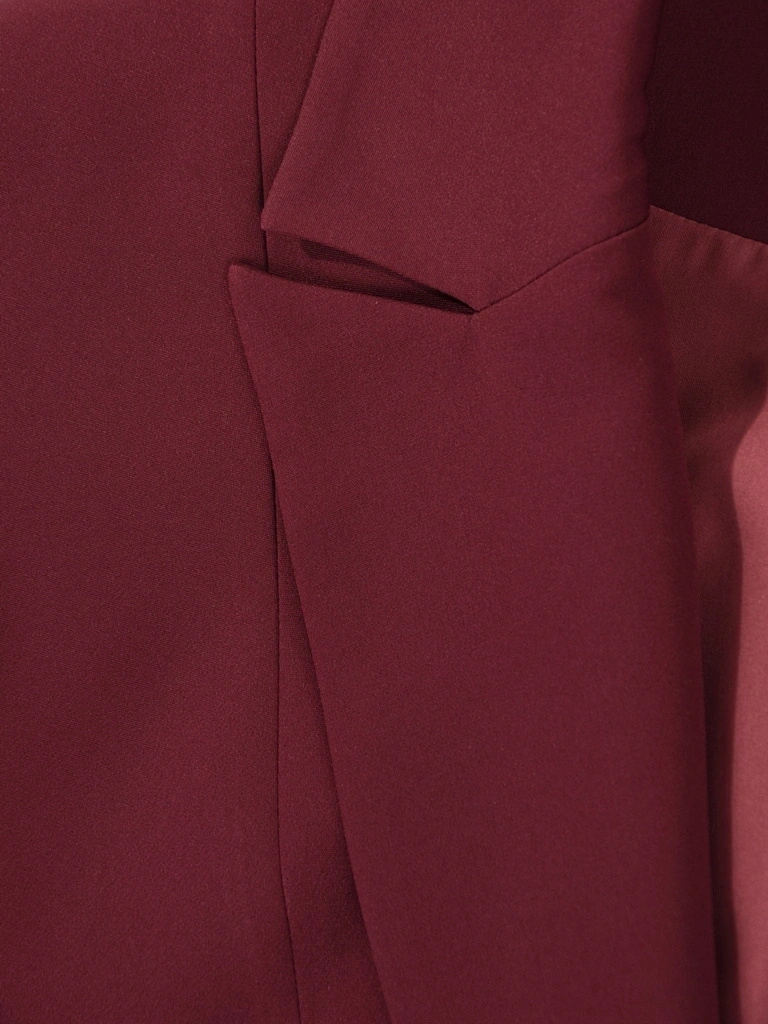Elegancki bordowy żakiet damski na wizytowe okazje – luźny fason z klasycznym kołnierzem 41979