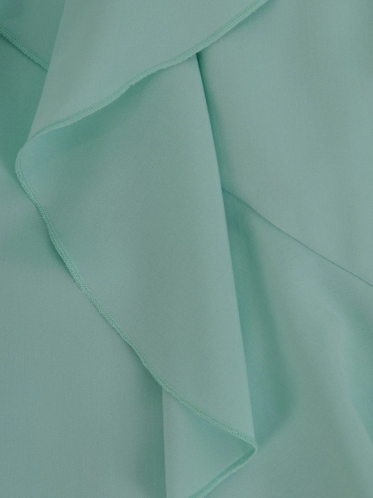 Zielona sukienka midi o prostym kroju – elegancka propozycja na wesele z kobiecą falbaną 20010