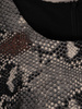 Wężowa sukienka z modnymi rękawami, elegancka kreacja o prostym kroju 20544