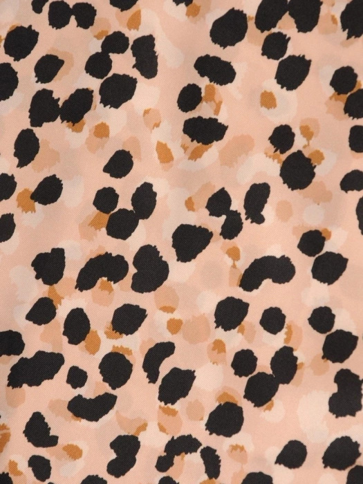 Elegancka bluzka wizytowa w zwierzęcy print – prosty fason maskujący niedoskonałości sylwetki 30047