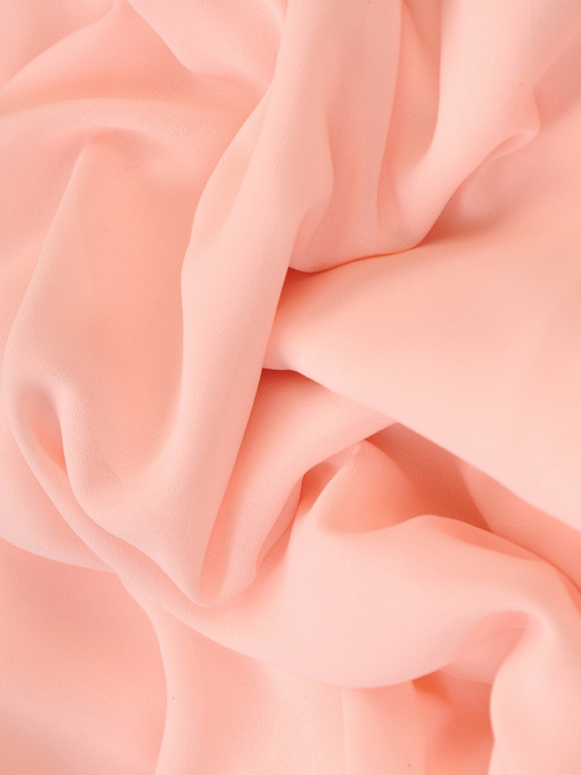 Zwiewna, szyfonowa sukienka w kolorze pudrowego różu 35532
