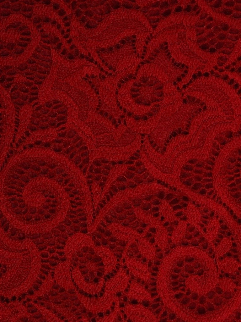 Elegancka czerwona sukienka na święta i andrzejki midi – prosty krój pięknie modelujący sylwetkę 18633