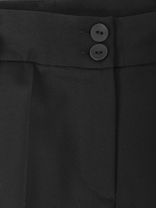 Czarny komplet damski z żakietem V-neck i spodniami wide leg – wysmuklający fason na biznes i wieczorne okazje 40472