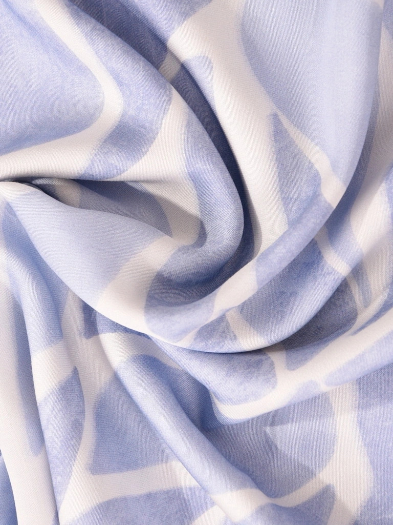 Elegancka bluzka wizytowa z wiskozy w modny print – prosty fason z kobiecym wiązaniem w pasie 41953