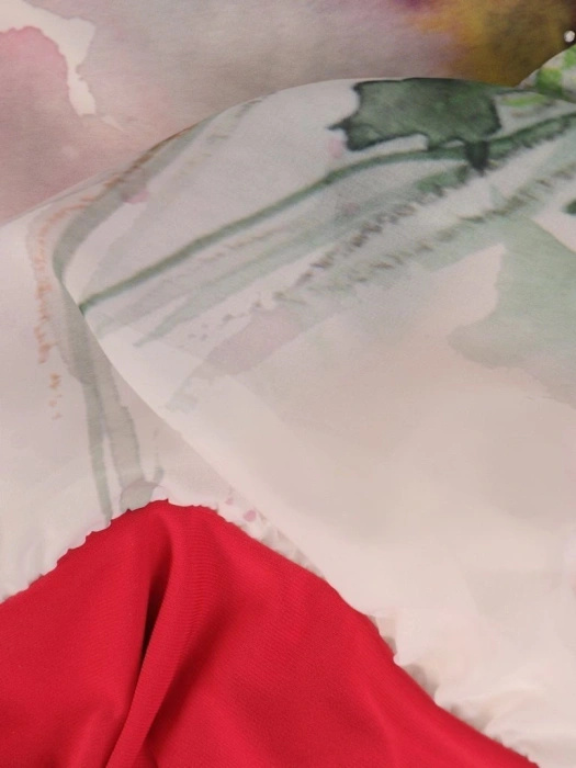 Wizytowa bluzka tunika w kwiaty amarantowa – prosty krój optycznie wysmuklający sylwetkę 29618