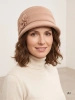 Elegancki kapelusz damski zimowy cloche beżowy – ciepły model z regulowanym obwodem 42426