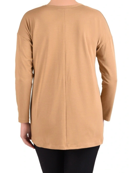 Elegancka bluzka bawełniana z długim rękawem camel – prosty fason z przedłużanym tyłem 41543