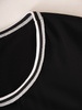 Czarna, dzianinowa sukienka z ozdobną szyfonową narzutką 36178