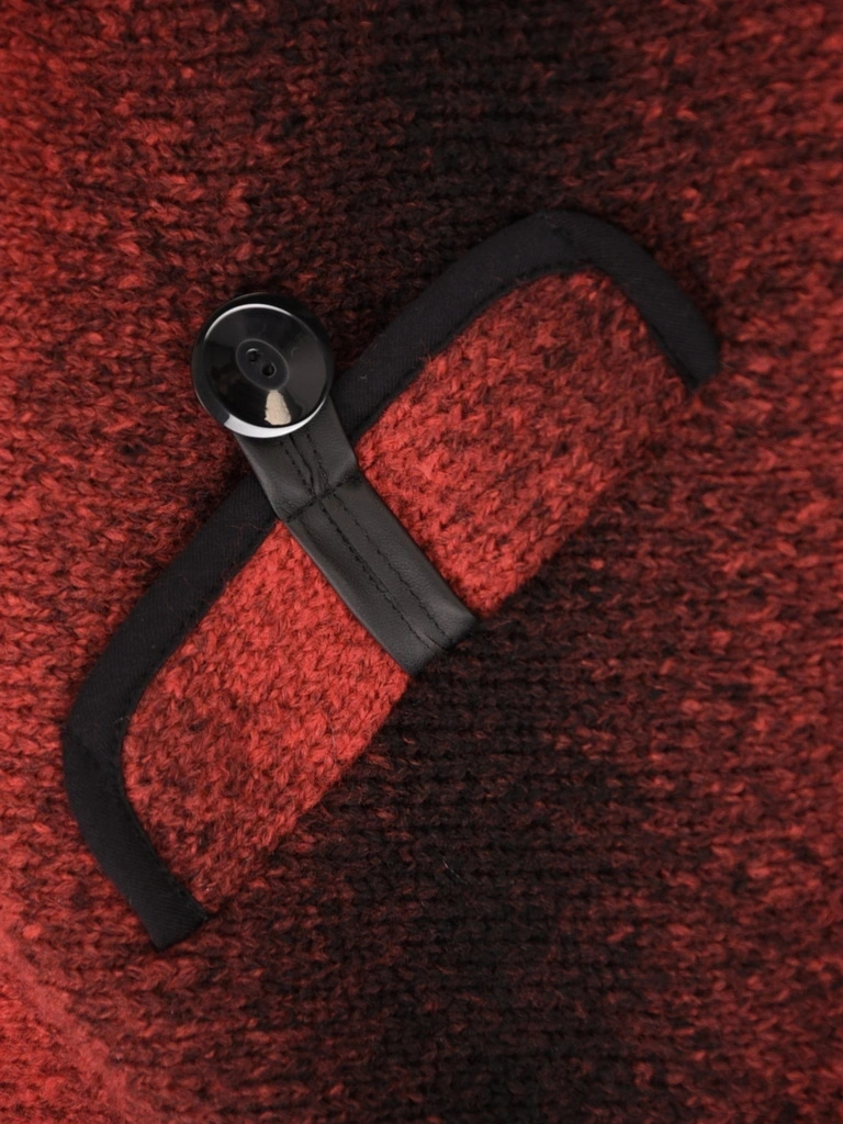 Bordowo-czerwony sweter damski z zamkiem błyskawicznym – luźny fason ze stójką i kieszeniami 42182