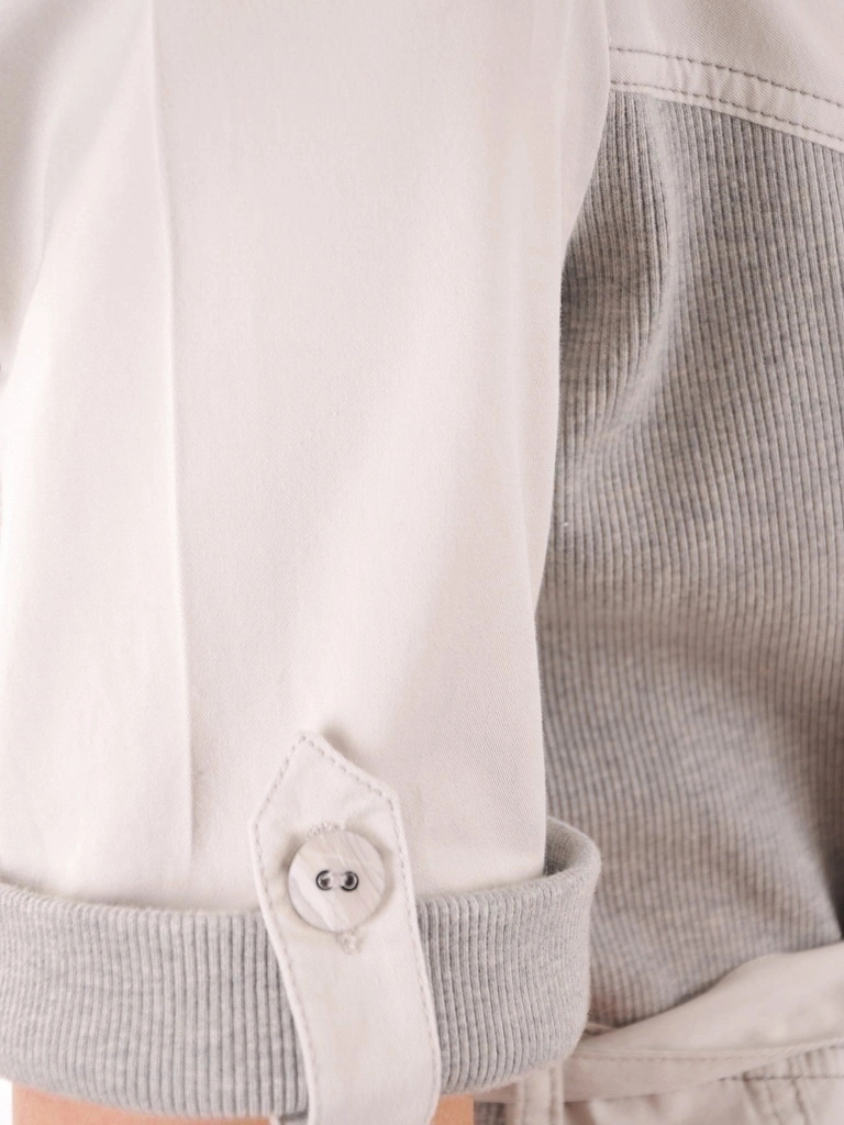 Bawełniana sukienka szara o prostym kroju – modelujący pasek w talii i elegancki kołnierzyk 37458