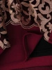 Elegancka bordowa sukienka wyjściowa midi – prosty fason wysmuklający sylwetkę 18356