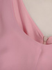 Rozkloszowana sukienka z ozdobną kokardą w kolorze brudnego różu 26305