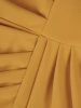 Musztardowy komplet z bluzką w groszki i spodniami palazzo – wysmuklający fason na letnie uroczystości 38212