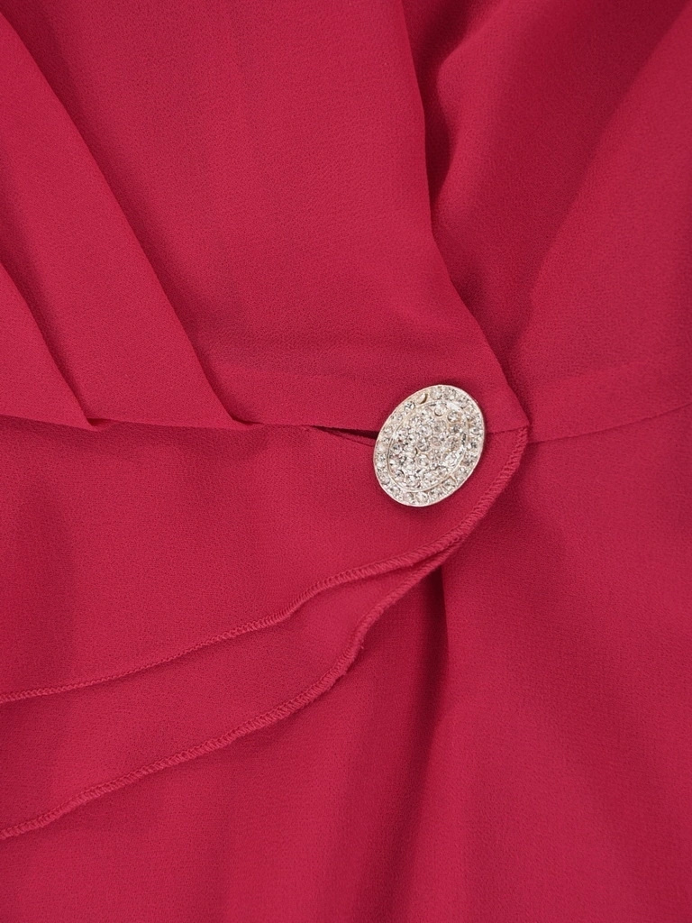 Elegancki kostium damski ze spódnicą midi amarantowy – fason z baskinką wysmuklający talię 26699