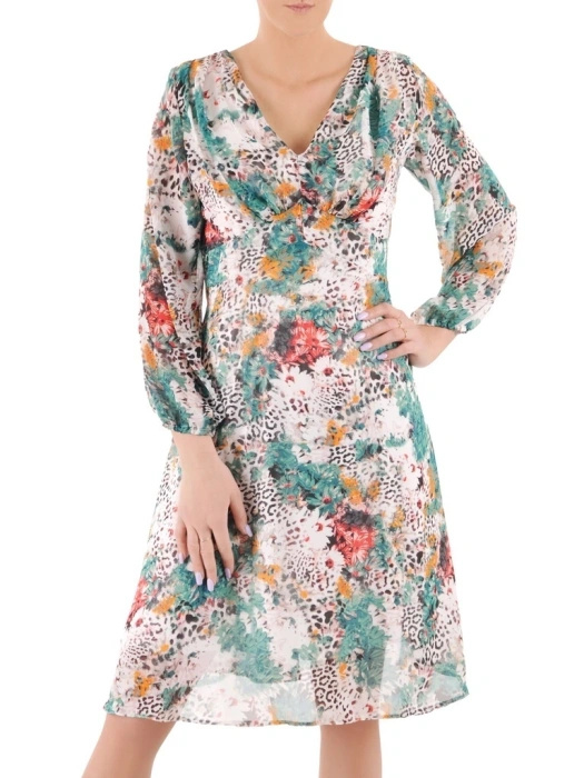 Elegancka sukienka rozkloszowana midi w kwiaty – marszczony dekolt i fason modelujący talię 38033