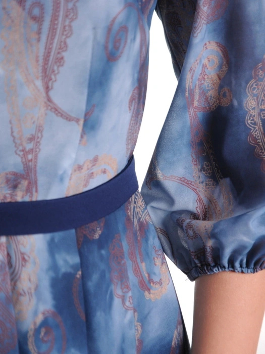 Wizytowa sukienka rozkloszowana maxi w elegancki wzór – kobiecy pasek modelujący sylwetkę 39850