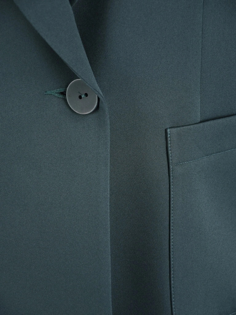 Elegancki żakiet damski do sukienki w kolorze butelkowej zieleni – swobodny, luźny fason 41961