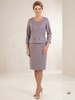 Elegancka sukienka biurowa midi w szarą kratę – prosty fason z modelującą baskinką 34190