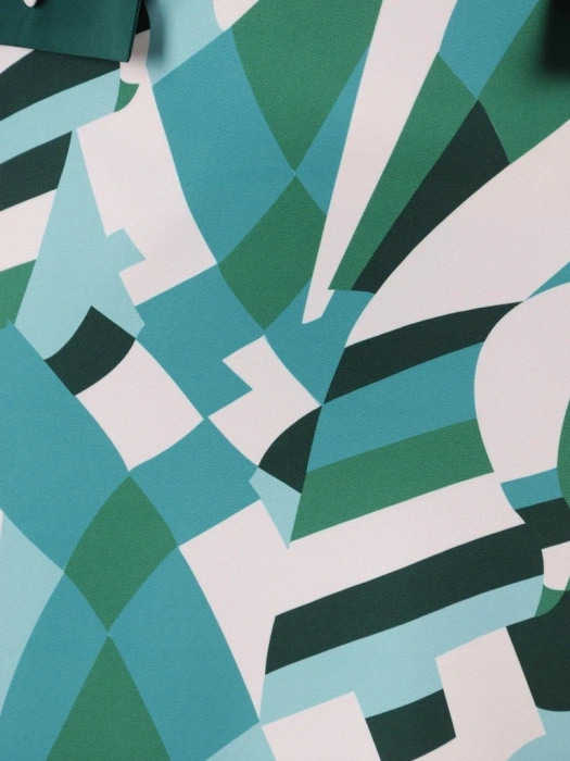 Zielona sukienka midi w geometryczny print – tuszujący prosty krój z ozdobnymi patkami 35505