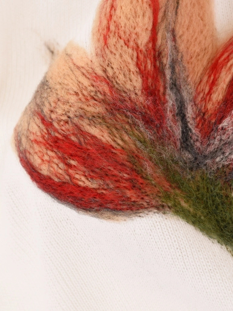 Elegancki szal damski do sukienki i płaszcza, prostokątny – stylowy motyw florystyczny z frędzlami 42170