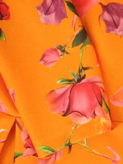 Pomarańczowa sukienka rozkloszowana maxi w kwiaty – elegancki krój z rękawem 3/4 i kontrafałdami 38025