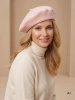 Elegancki beret damski wełniany pudrowy róż – francuski krój z uroczą antenką na chłody 40900