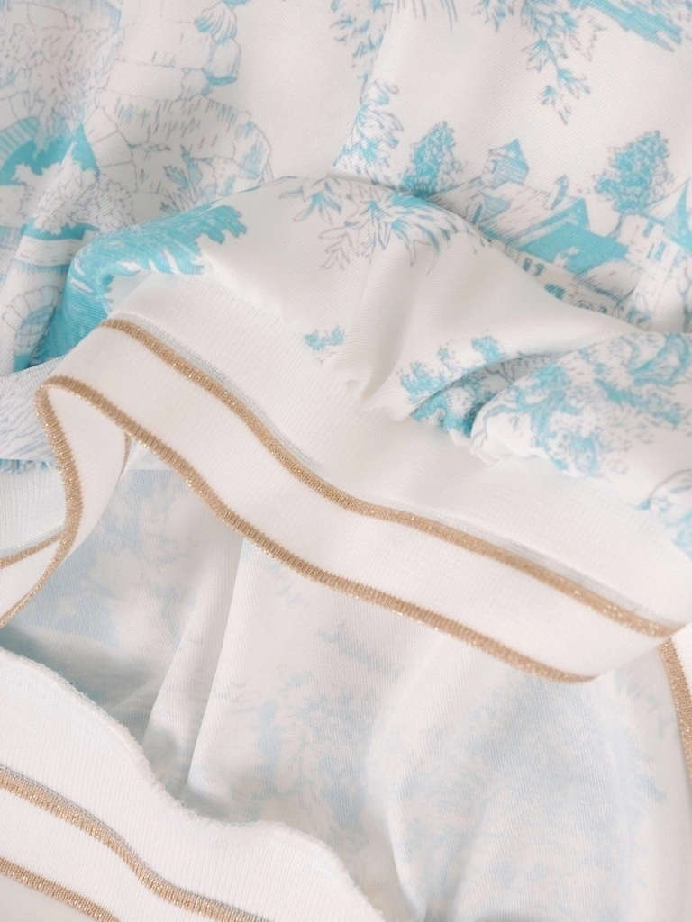 Elegancka bluzka wizytowa w turkusowy wzór – luźny fason z gumką podkreślającą talię 39715