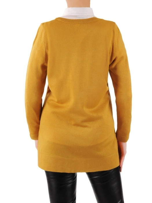 Elegancki sweter damski rozpinany musztardowy – prosty fason z dekoltem w serek na chłodne dni 38913