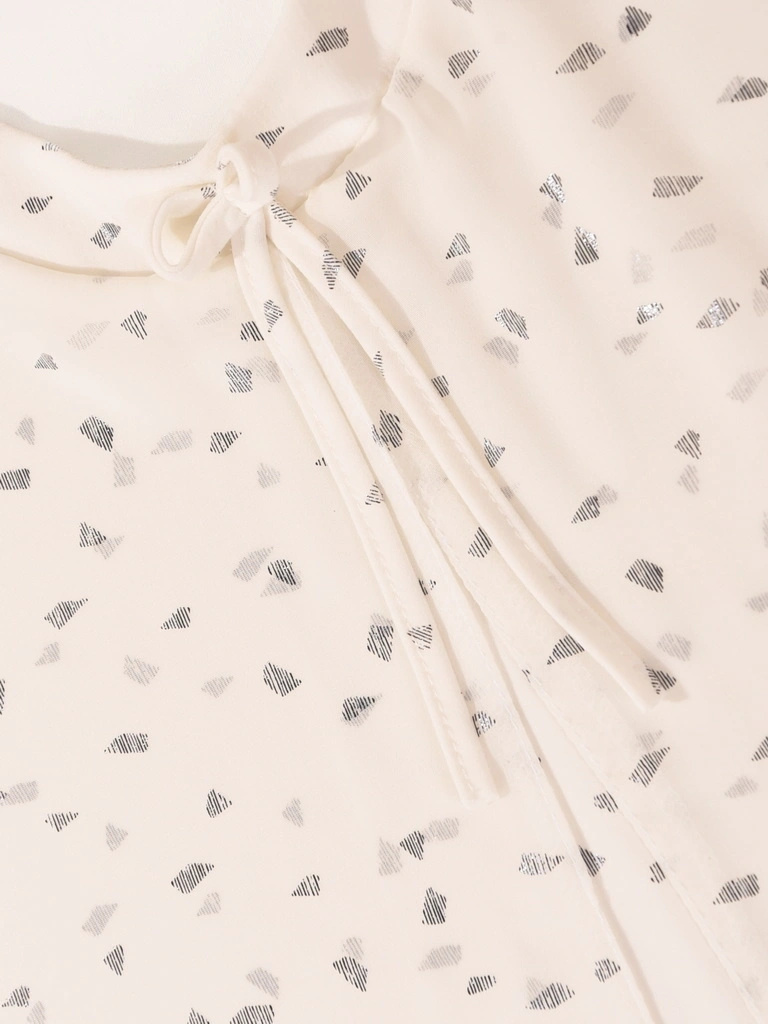 Elegancka bluzka wizytowa damska w chabrowy print – luźny fason tuszujący biodra z narzutką 41719