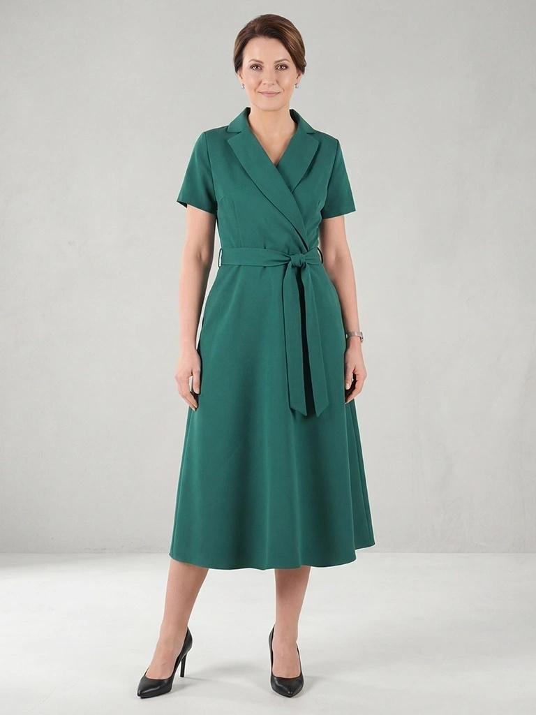 Zielona sukienka rozkloszowana midi z krótkim rękawem – kopertowy dekolt, pasek i praktyczne kieszenie 38301