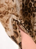 Wiskozowa bluzka wizytowa w panterkę – luźny fason z imitacją narzutki 41702