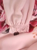 Elegancka sukienka wizytowa w kwiaty – prosty fason midi tuszujący sylwetkę z rękawem kimono 33014