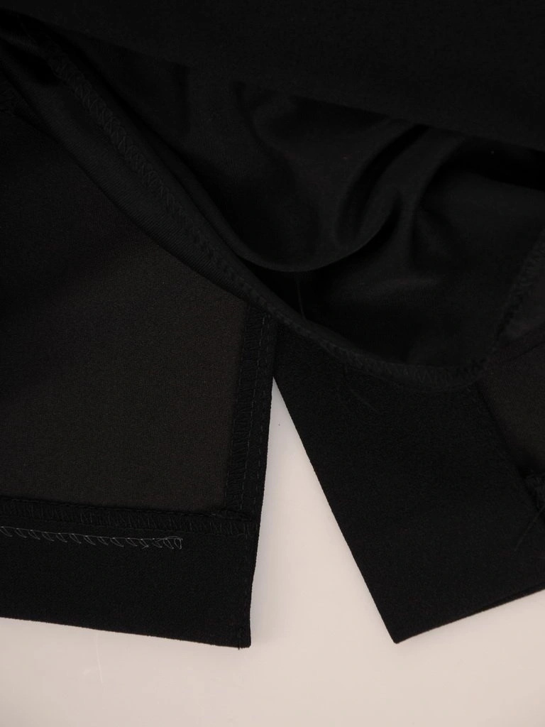 Elegancki kostium damski z prostą sukienką – efektowna narzutka w zwierzęcy print z kokardą 27038