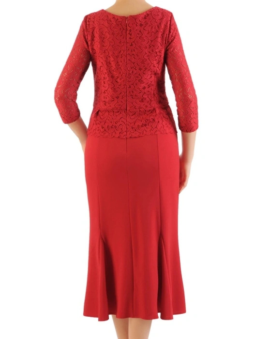 Elegancka czerwona sukienka wieczorowa na święta i przyjęcia – prosty fason z modelującą baskinką 34589
