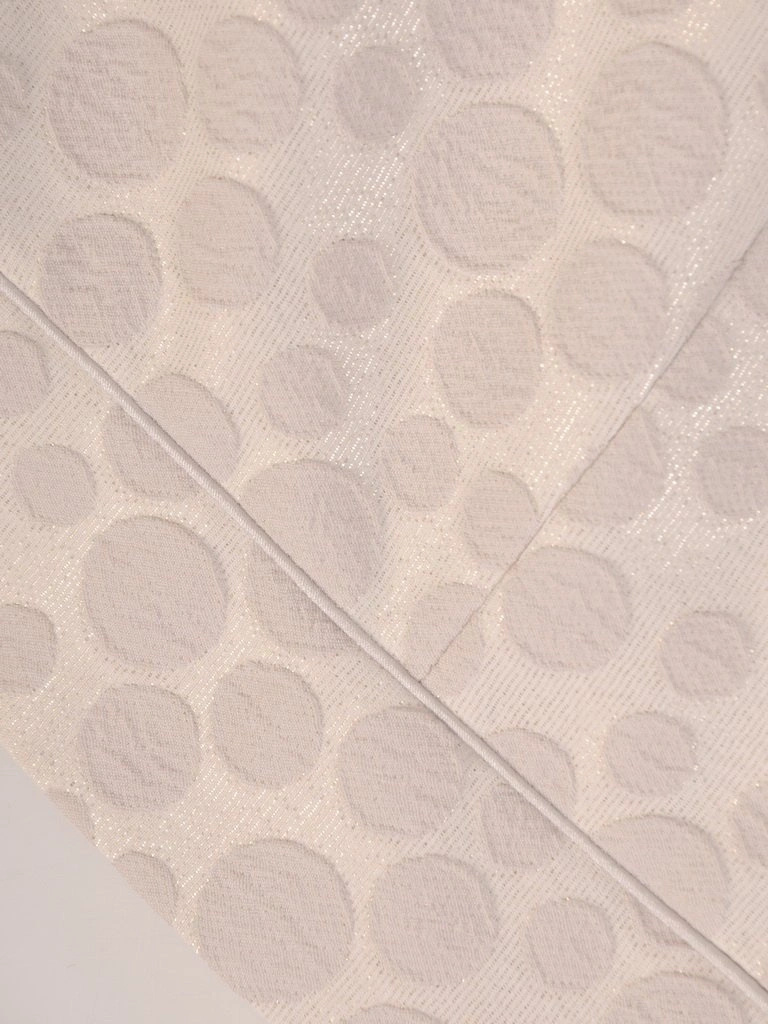Elegancki kostium damski na wesele w groszki – żakiet z rękawem 3/4 i sukienka midi 24324