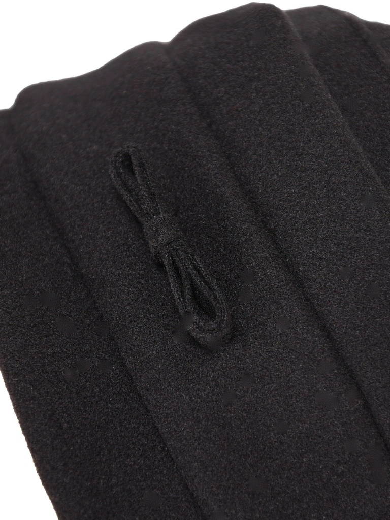 Czarny kapelusz damski cloche z kokardą – ocieplany model z regulacją obwodu 42727