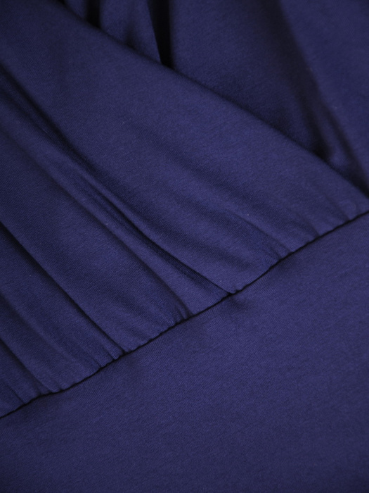 Granatowa sukienka midi podkreślająca talię 33030