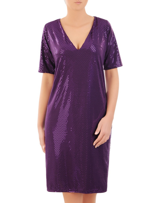 Prosta fioletowa sukienka damska, kreacja z połyskującego materiału 30896