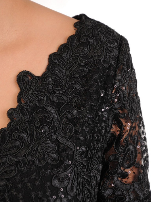 Rozkloszowana sukienka z tiulu i gipiury, czarna kreacja na wesele 23001