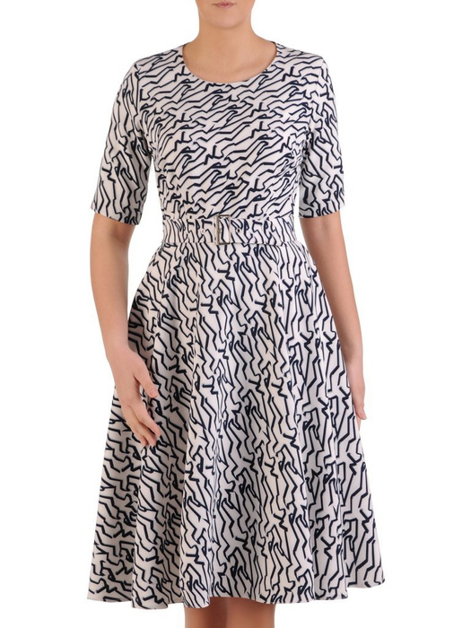 Sukienka z paskiem, wiosenna kreacja w modnym wzorze 25487